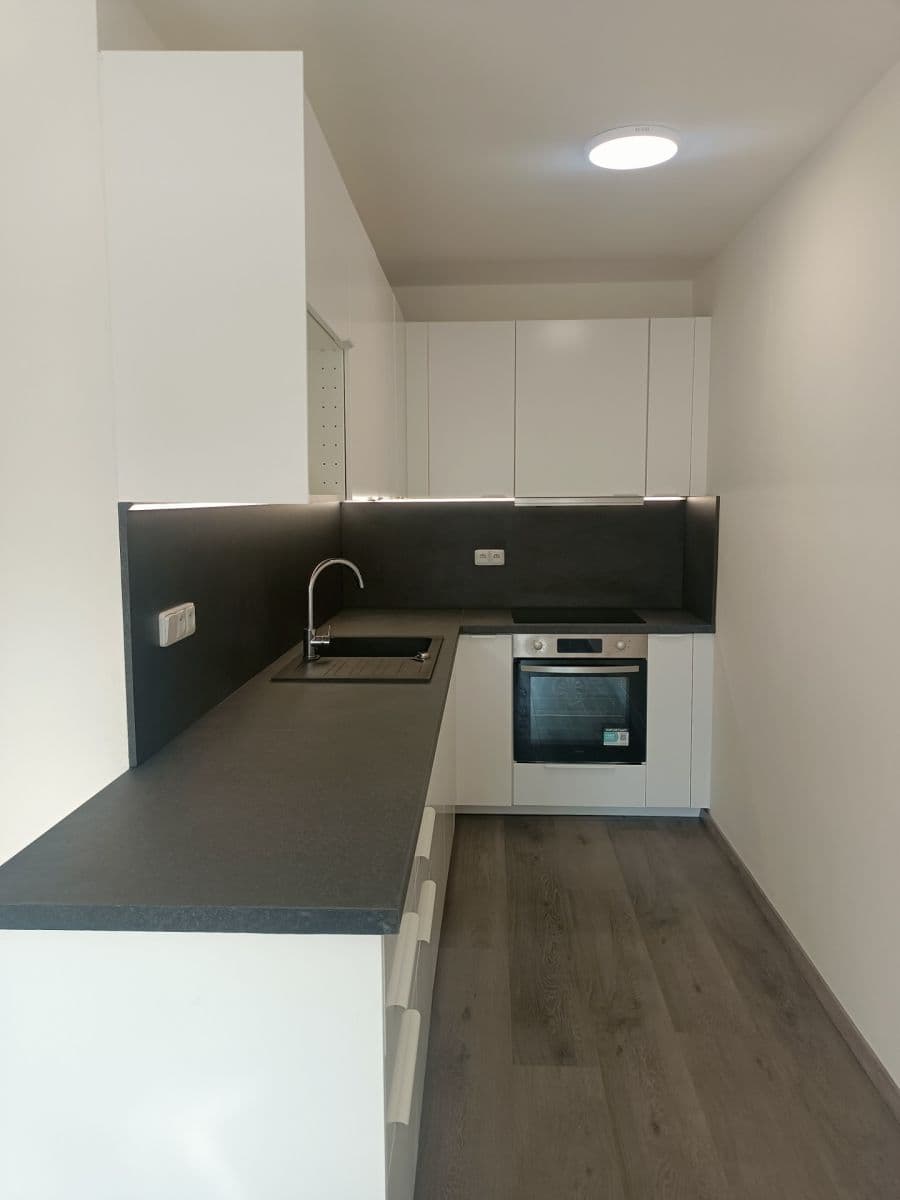 Pronájem bytu 3+kk 65 m², Janovská, Praha, Praha Pronájem bytu 3+kk 65 m², Janovská, Praha, Praha