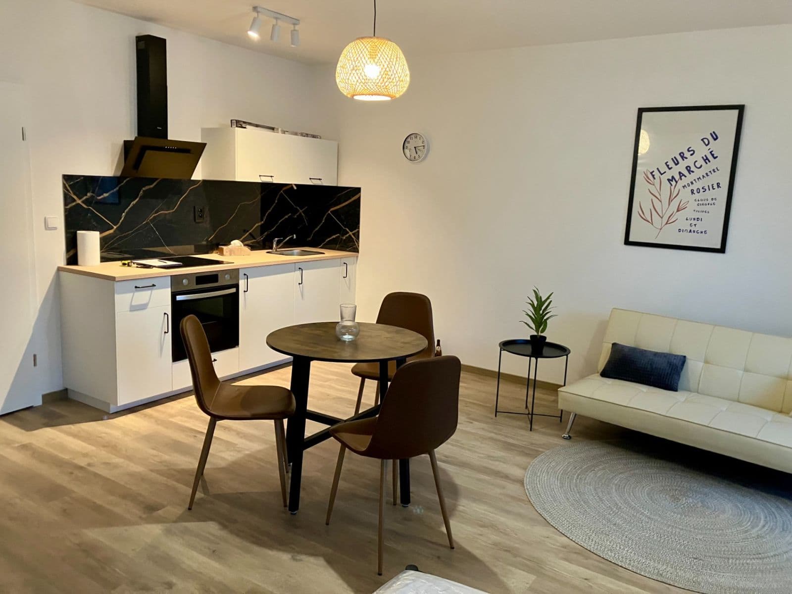 Pronájem bytu 1+kk 36 m², Kounická, Český Brod, Středočeský kraj Pronájem bytu 1+kk 36 m², Kounická, Český Brod, Středočeský kraj