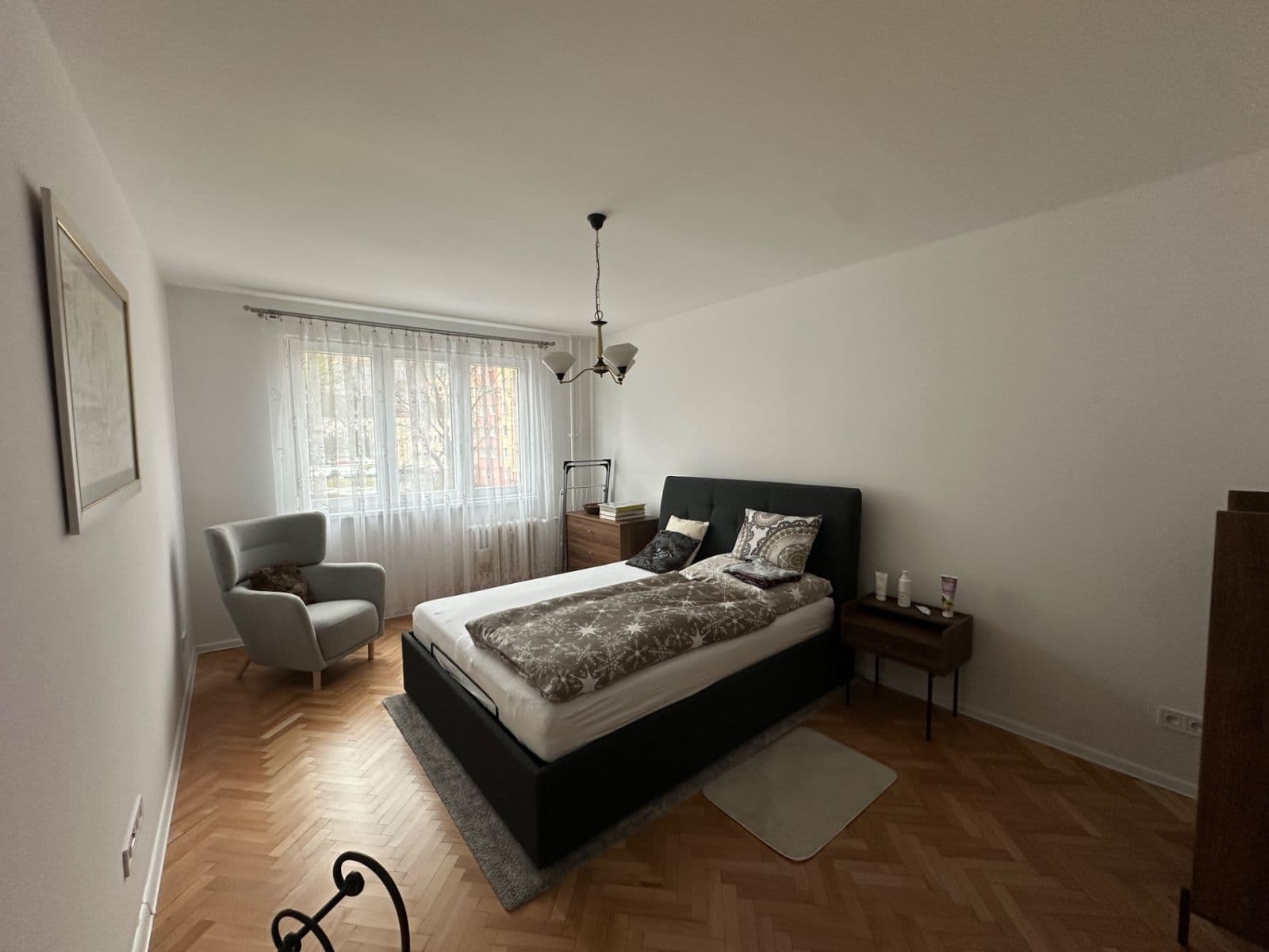 Prodej bytu 3+1 67 m², Brigádníků, Karlovy Vary, Karlovarský kraj Prodej bytu 3+1 67 m², Brigádníků, Karlovy Vary, Karlovarský kraj