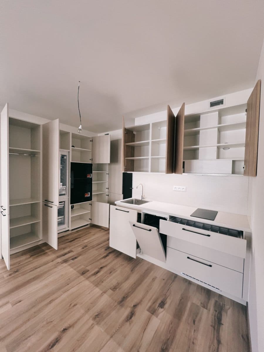 Pronájem bytu 1+kk 32 m², Poděbradská, Praha, Praha Pronájem bytu 1+kk 32 m², Poděbradská, Praha, Praha