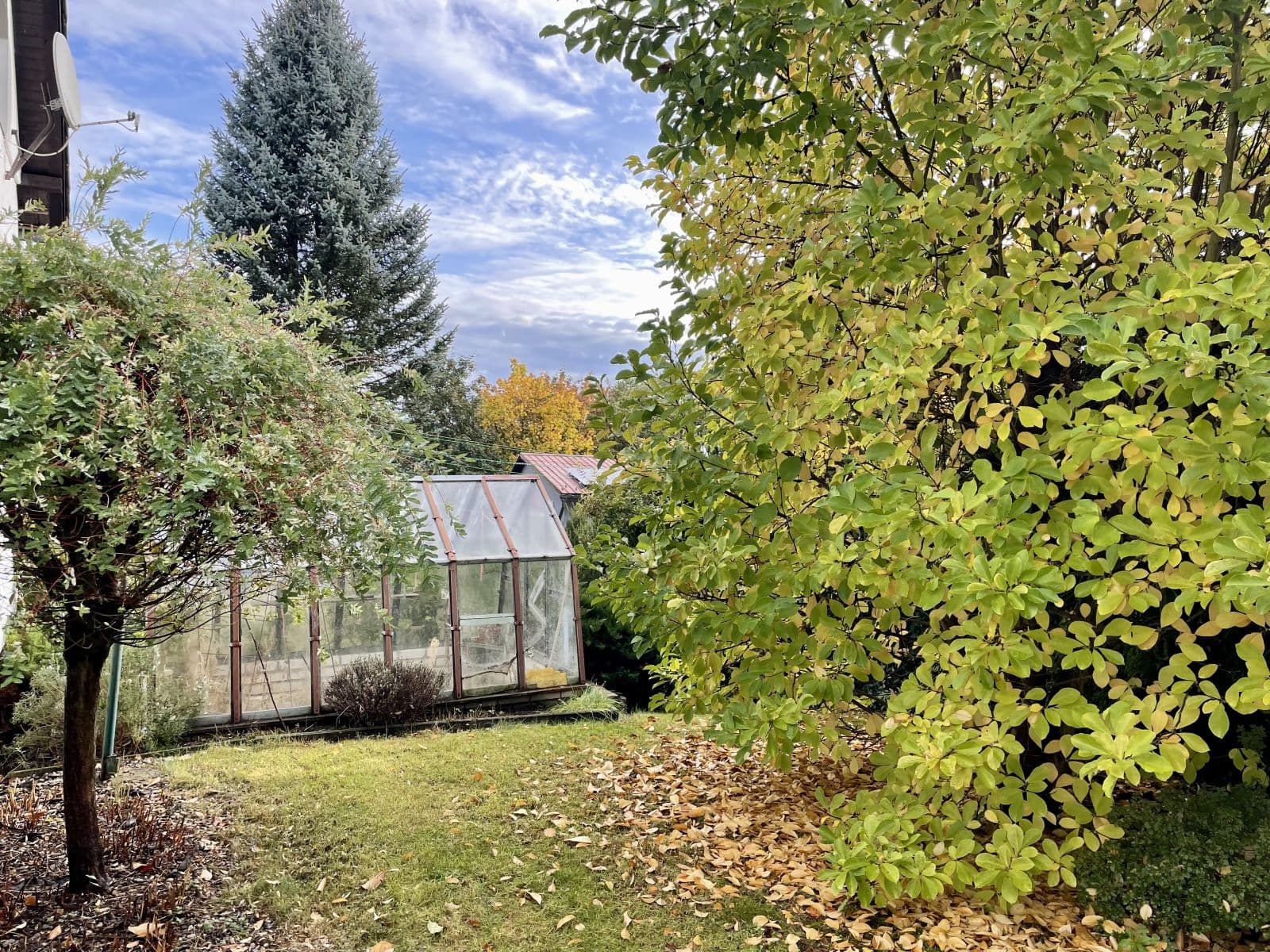 Pronájem domu 250 m², pozemek 780 m², Morušová, Senohraby, Středočeský kraj Pronájem domu 250 m², pozemek 780 m², Morušová, Senohraby, Středočeský kraj