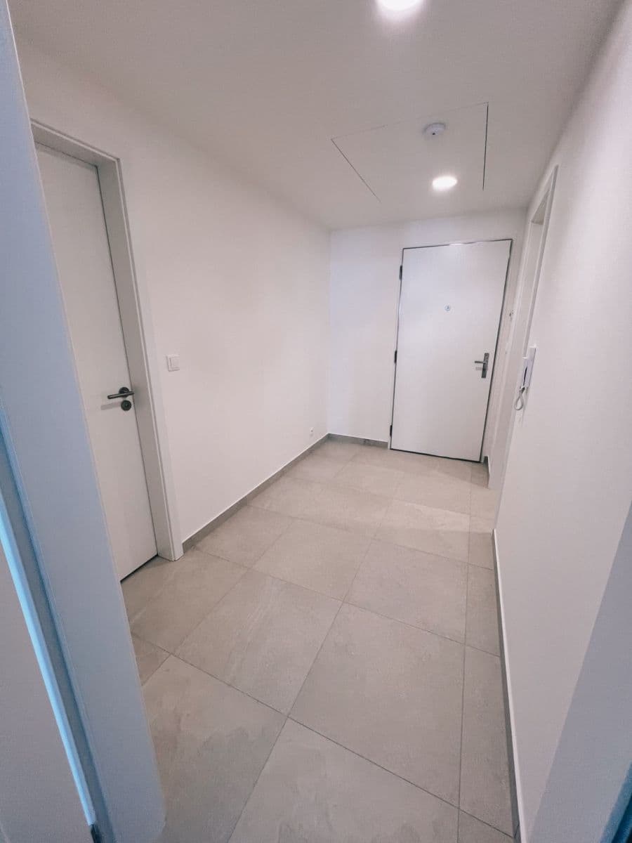 Pronájem bytu 2+kk 56 m², Poděbradská, Praha, Praha Pronájem bytu 2+kk 56 m², Poděbradská, Praha, Praha