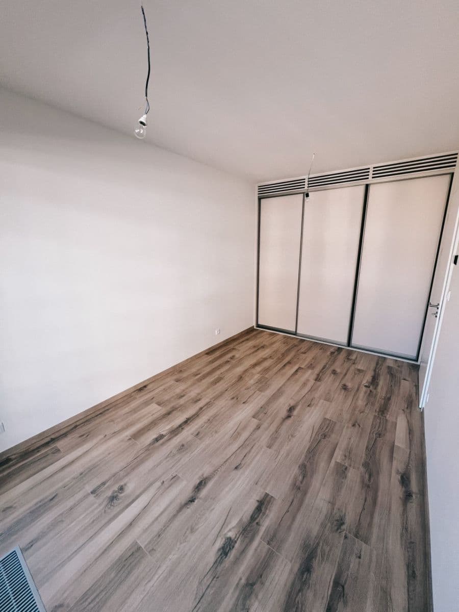 Pronájem bytu 2+kk 56 m², Poděbradská, Praha, Praha Pronájem bytu 2+kk 56 m², Poděbradská, Praha, Praha