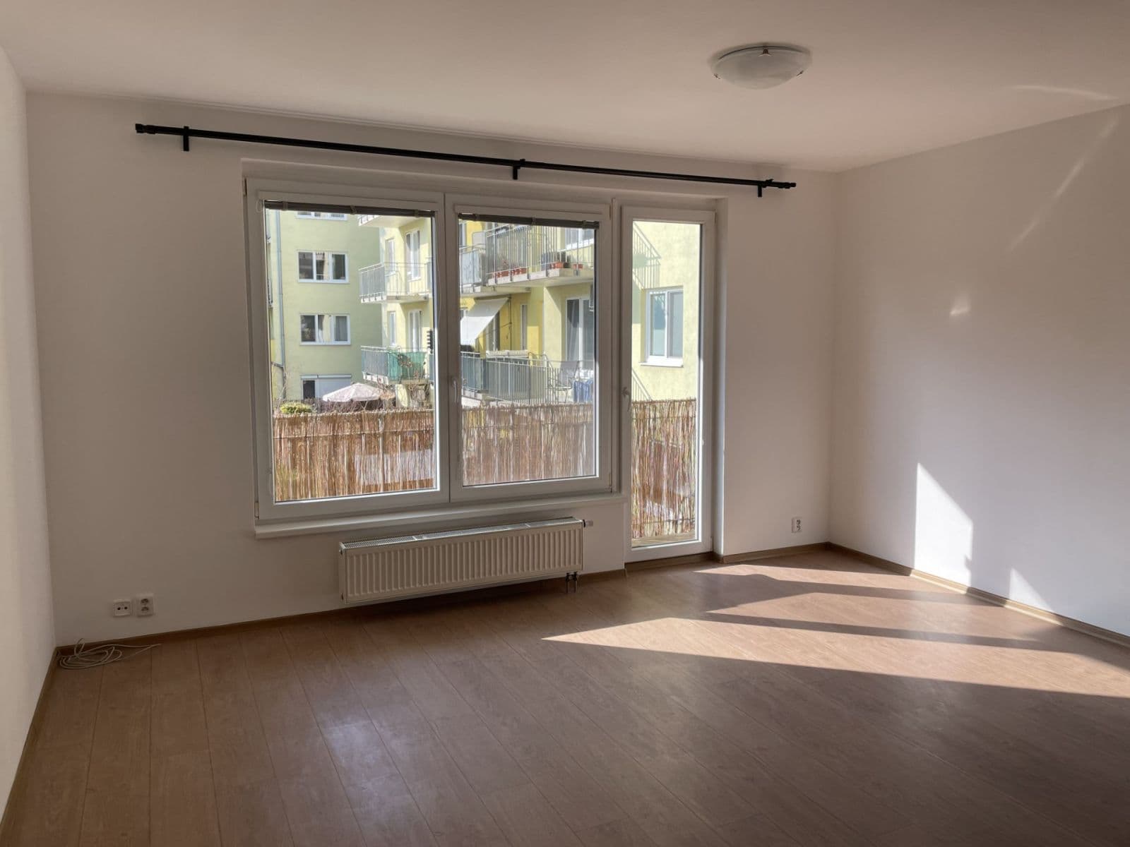 Pronájem bytu 2+kk 60 m², Blachutova, Praha, Praha Pronájem bytu 2+kk 60 m², Blachutova, Praha, Praha