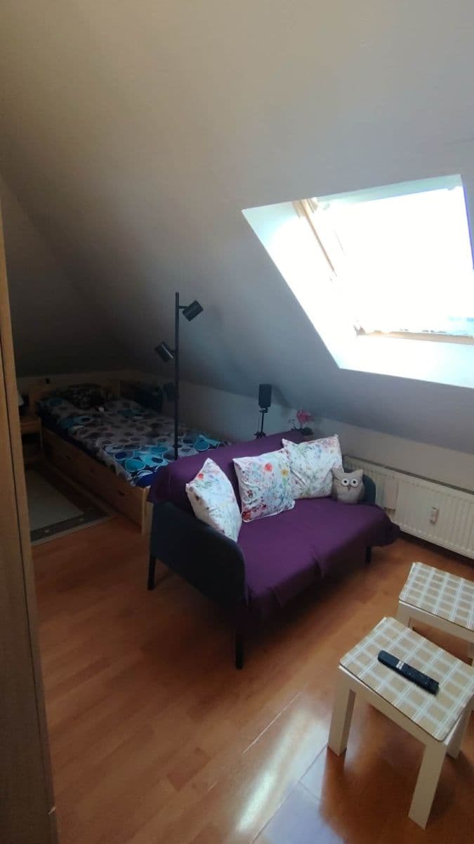 Prodej bytu 1+1 43 m², Rakouská, Milovice, Středočeský kraj Prodej bytu 1+1 43 m², Rakouská, Milovice, Středočeský kraj