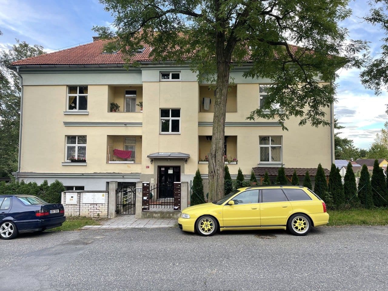 Prodej bytu 1+1 43 m², Rakouská, Milovice, Středočeský kraj Prodej bytu 1+1 43 m², Rakouská, Milovice, Středočeský kraj