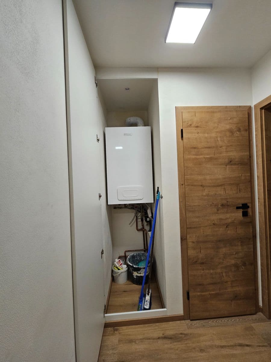 Prodej bytu 3+1 68 m², Dubečská, Praha, Praha Prodej bytu 3+1 68 m², Dubečská, Praha, Praha