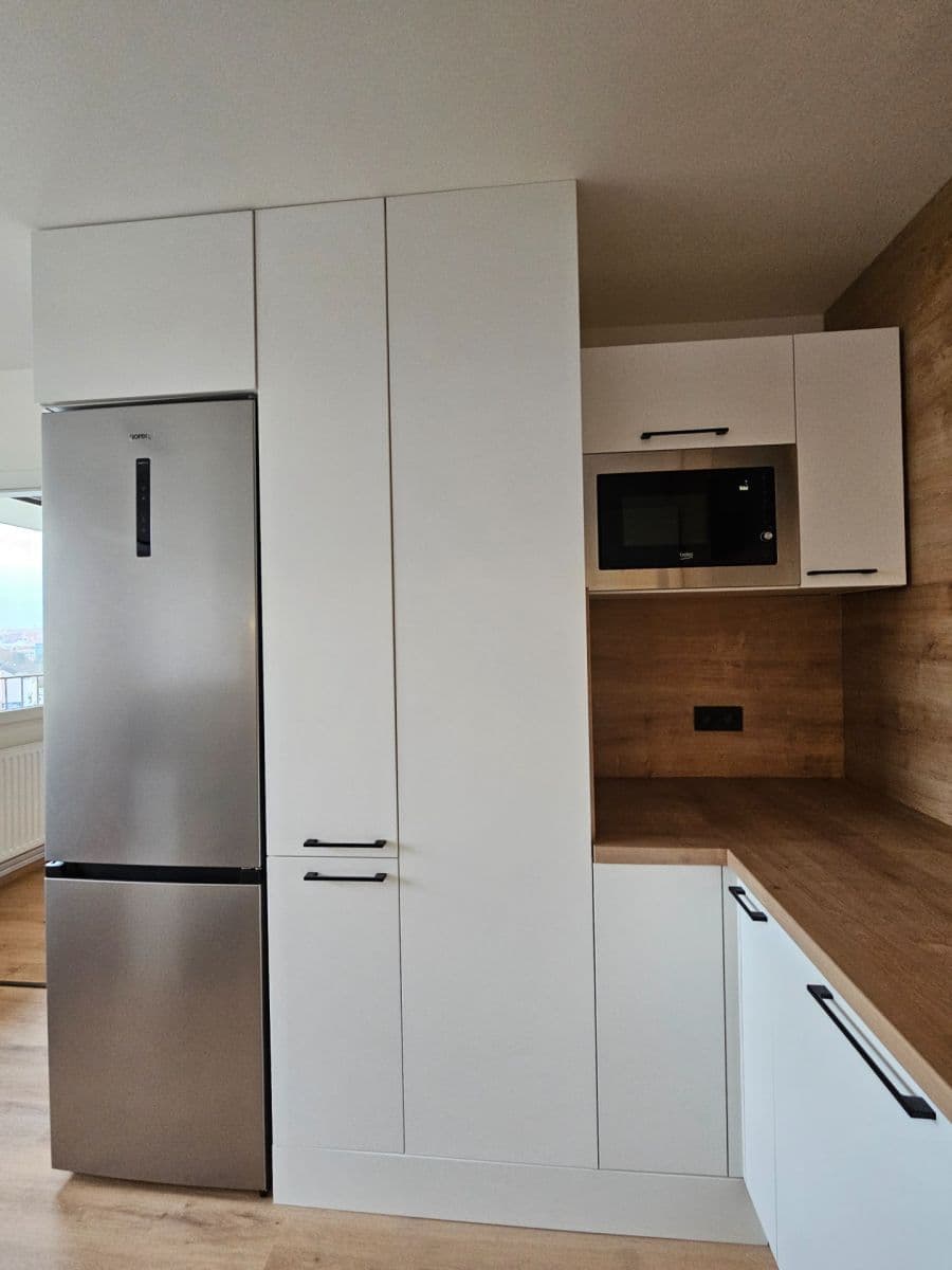 Prodej bytu 3+1 68 m², Dubečská, Praha, Praha Prodej bytu 3+1 68 m², Dubečská, Praha, Praha