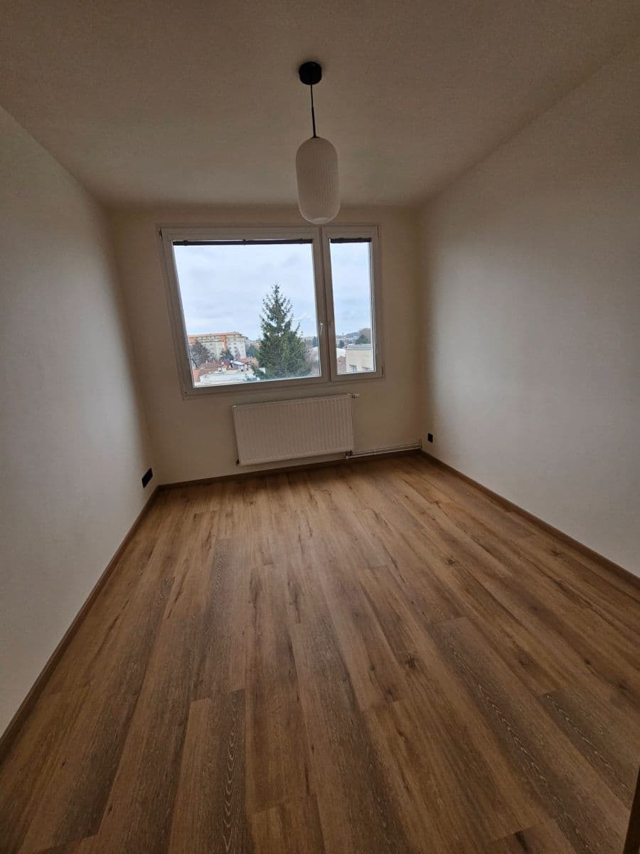 Prodej bytu 3+1 68 m², Dubečská, Praha, Praha Prodej bytu 3+1 68 m², Dubečská, Praha, Praha