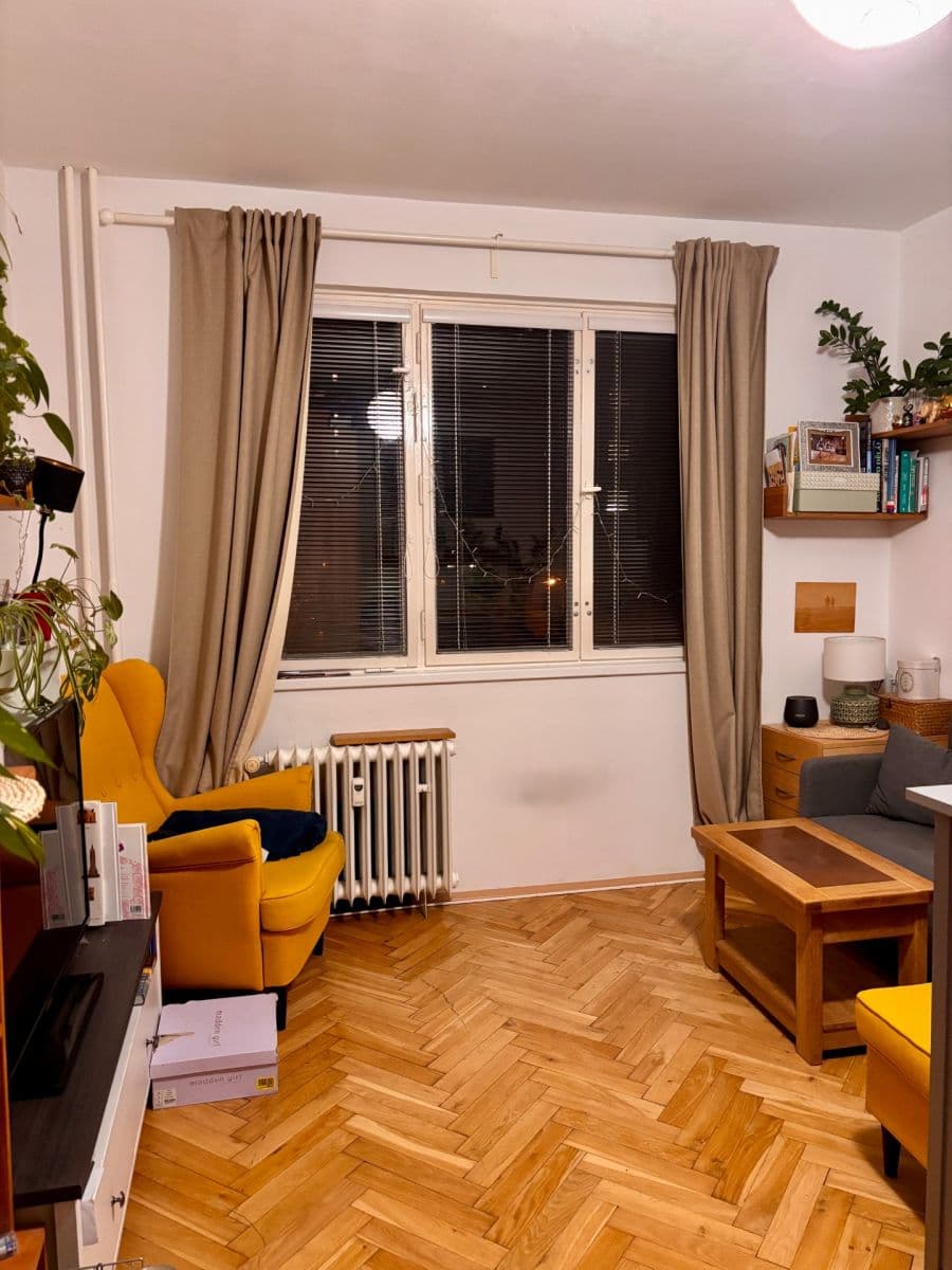 Pronájem bytu 1+1 35 m², Želivecká, Praha, Praha Pronájem bytu 1+1 35 m², Želivecká, Praha, Praha