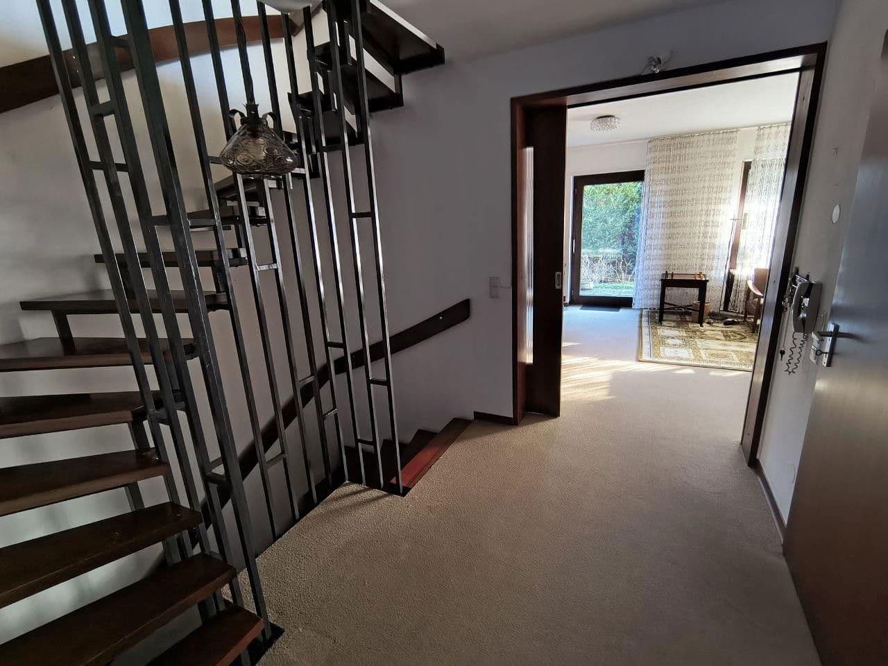 Prodej domu 164 m², pozemek 361 m², Waldbronn, Bádensko-Württembersko Prodej domu 164 m², pozemek 361 m², Waldbronn, Bádensko-Württembersko