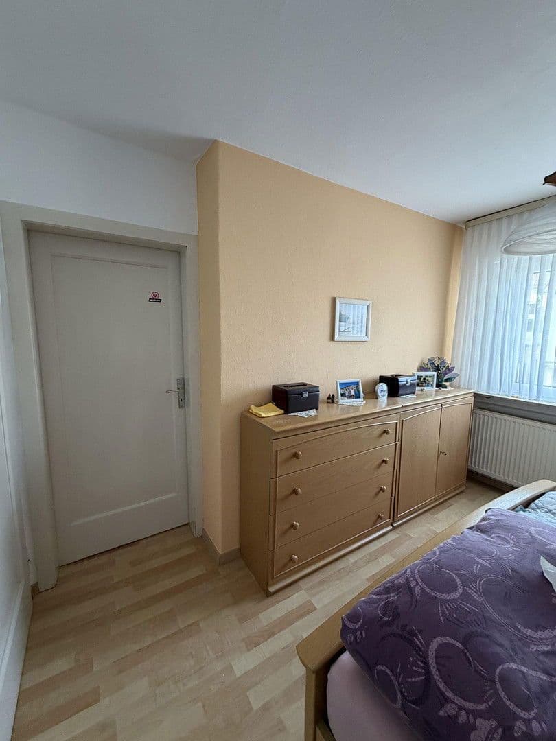 Prodej domu 246 m², pozemek 625 m², Sudetenstrasse 2, Lollar, Hessen Prodej domu 246 m², pozemek 625 m², Sudetenstrasse 2, Lollar, Hessen