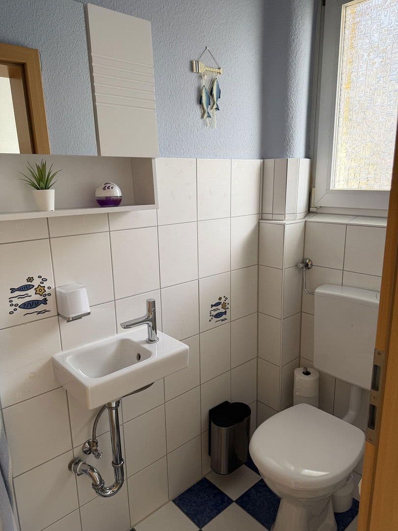Prodej domu 246 m², pozemek 625 m², Sudetenstrasse 2, Lollar, Hessen Prodej domu 246 m², pozemek 625 m², Sudetenstrasse 2, Lollar, Hessen