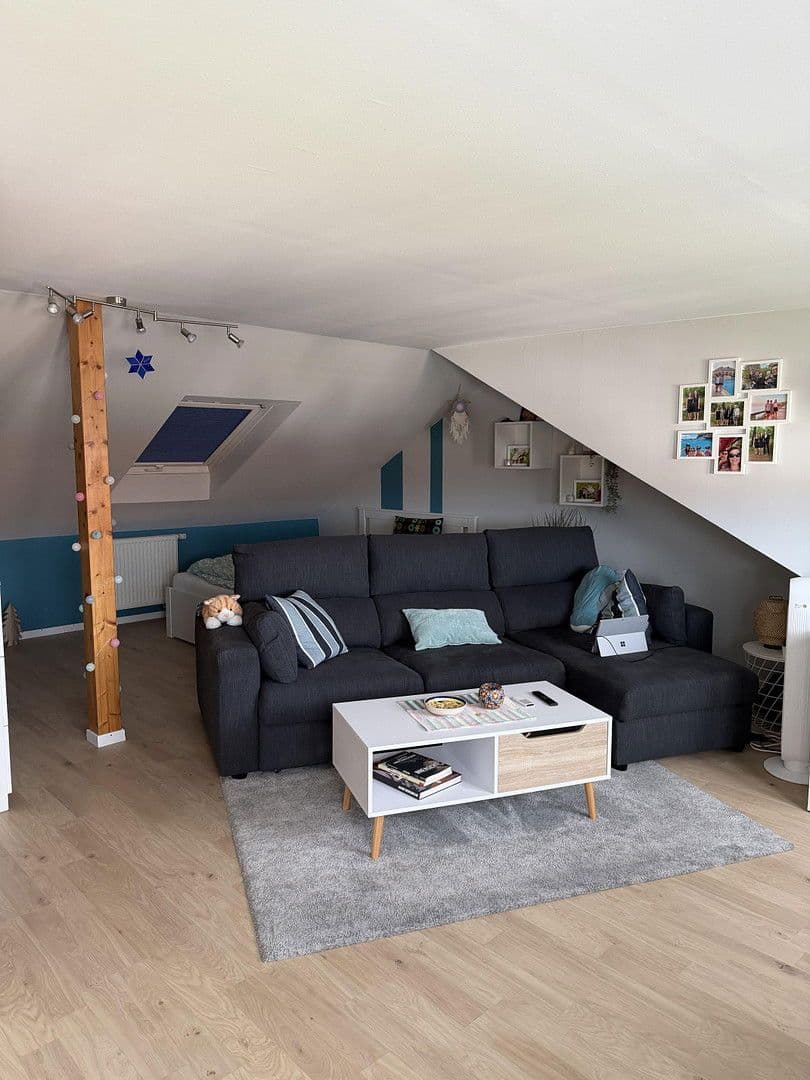 Prodej domu 246 m², pozemek 625 m², Sudetenstrasse 2, Lollar, Hessen Prodej domu 246 m², pozemek 625 m², Sudetenstrasse 2, Lollar, Hessen