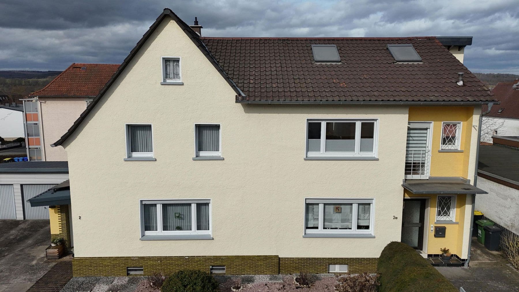 Prodej domu 246 m², pozemek 625 m², Sudetenstrasse 2, Lollar, Hessen Prodej domu 246 m², pozemek 625 m², Sudetenstrasse 2, Lollar, Hessen