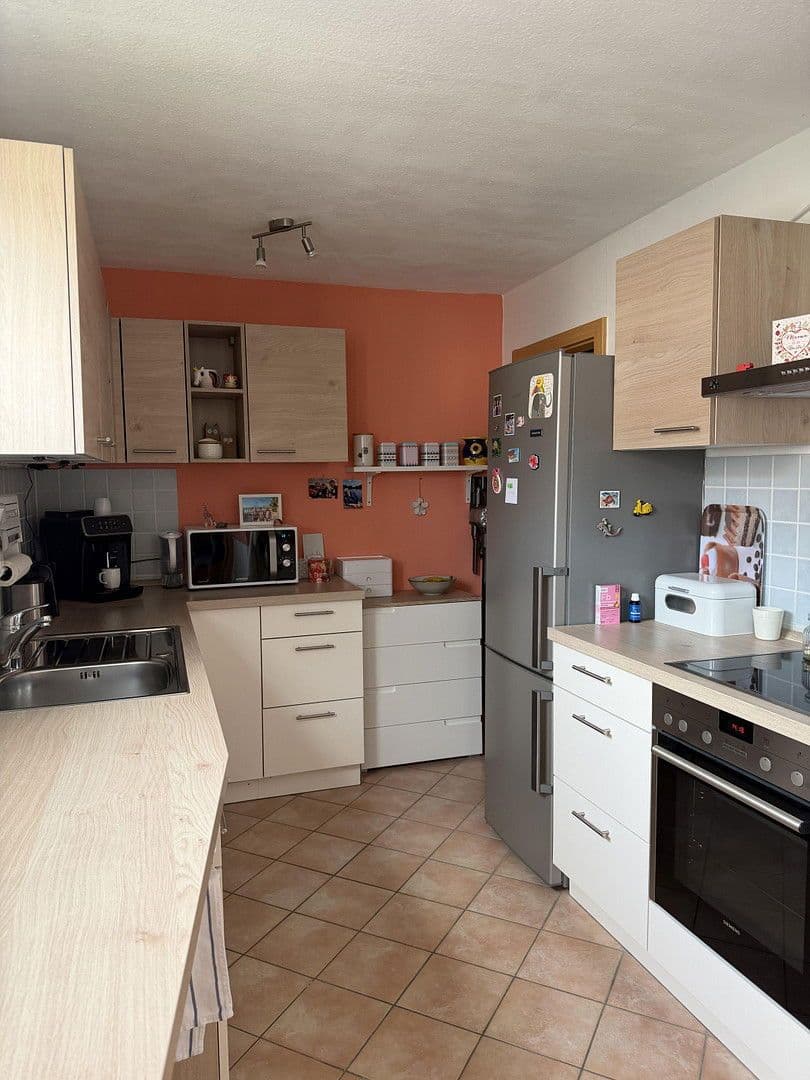 Prodej domu 246 m², pozemek 625 m², Sudetenstrasse 2, Lollar, Hessen Prodej domu 246 m², pozemek 625 m², Sudetenstrasse 2, Lollar, Hessen