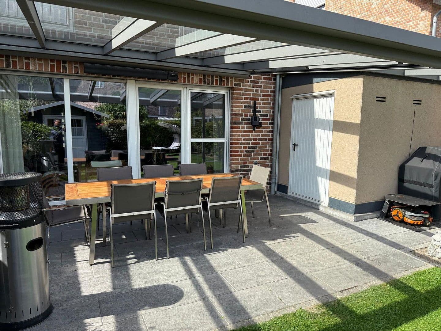 Prodej domu 146 m², pozemek 244 m², Duisburg - Rheinhausen, Severní Porýní-Vestfálsko Prodej domu 146 m², pozemek 244 m², Duisburg - Rheinhausen, Severní Porýní-Vestfálsko