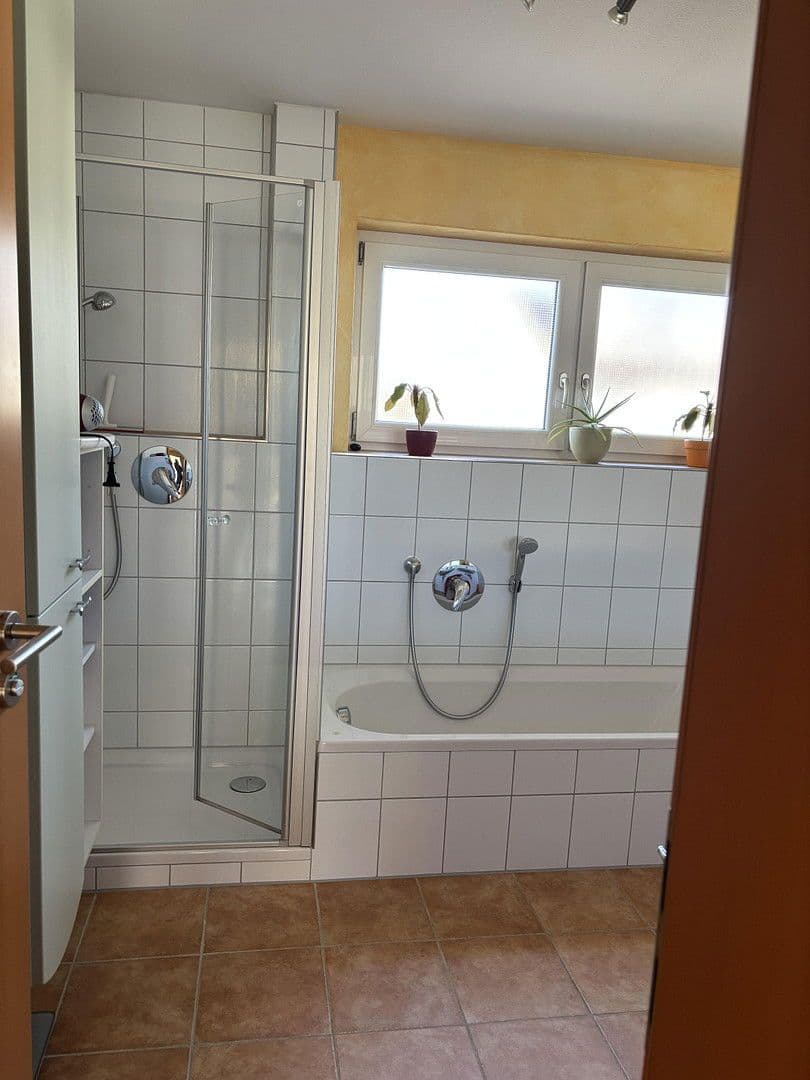 Prodej domu 158 m², pozemek 250 m², Filderstadt, Bádensko-Württembersko Prodej domu 158 m², pozemek 250 m², Filderstadt, Bádensko-Württembersko