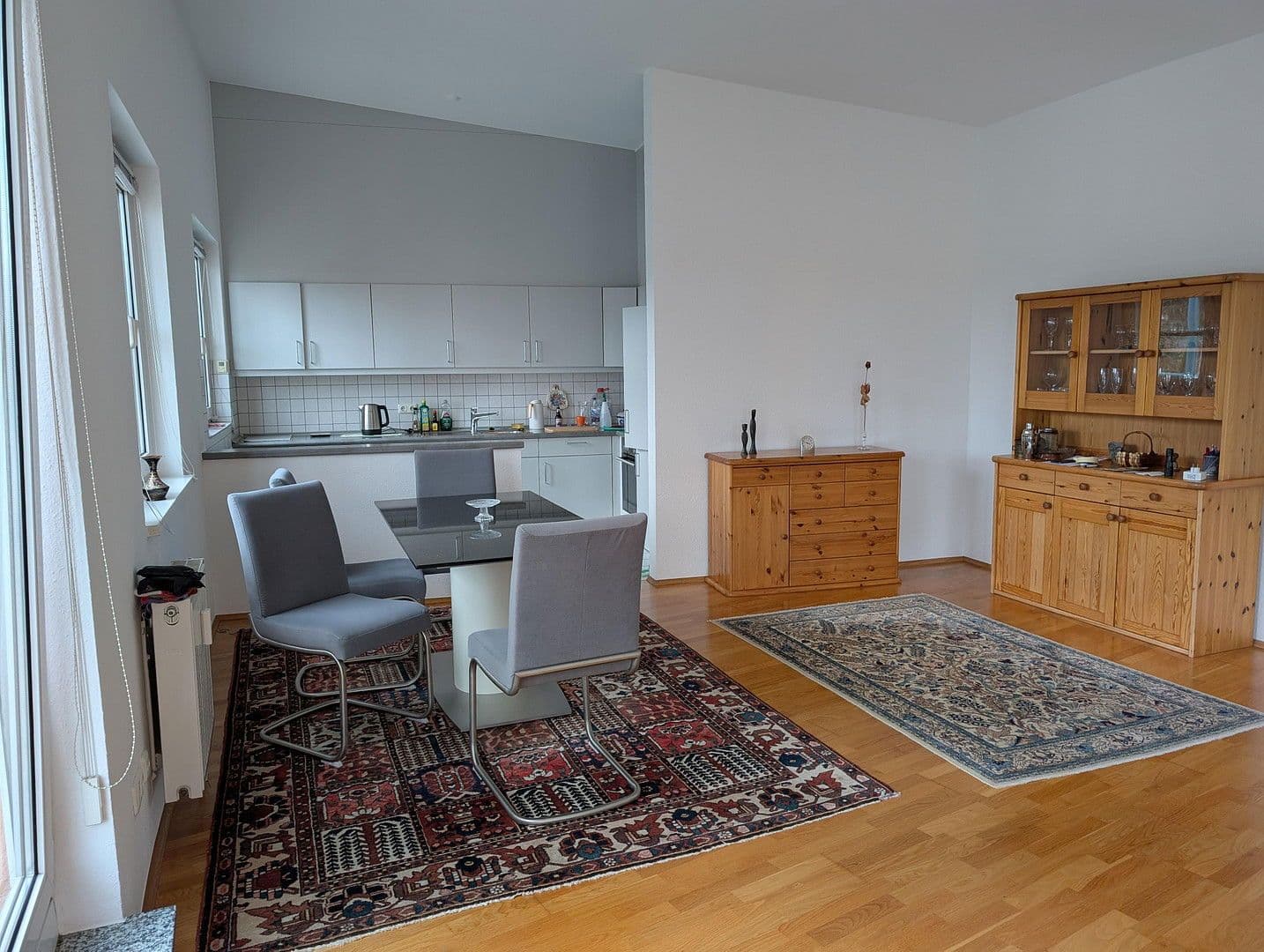 Prodej bytu 3+1 104 m², Hauptstraße 11 D, Bad Honnef, Severní Porýní-Vestfálsko Prodej bytu 3+1 104 m², Hauptstraße 11 D, Bad Honnef, Severní Porýní-Vestfálsko