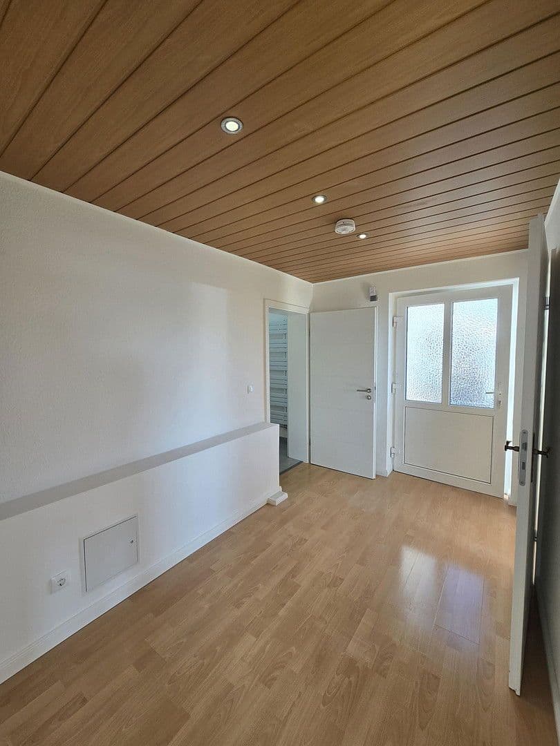 Pronájem bytu 2+1 52 m², Ernst-Barlach-Str. 16, Schönberg, Mecklenburg-Vorpommern Pronájem bytu 2+1 52 m², Ernst-Barlach-Str. 16, Schönberg, Mecklenburg-Vorpommern