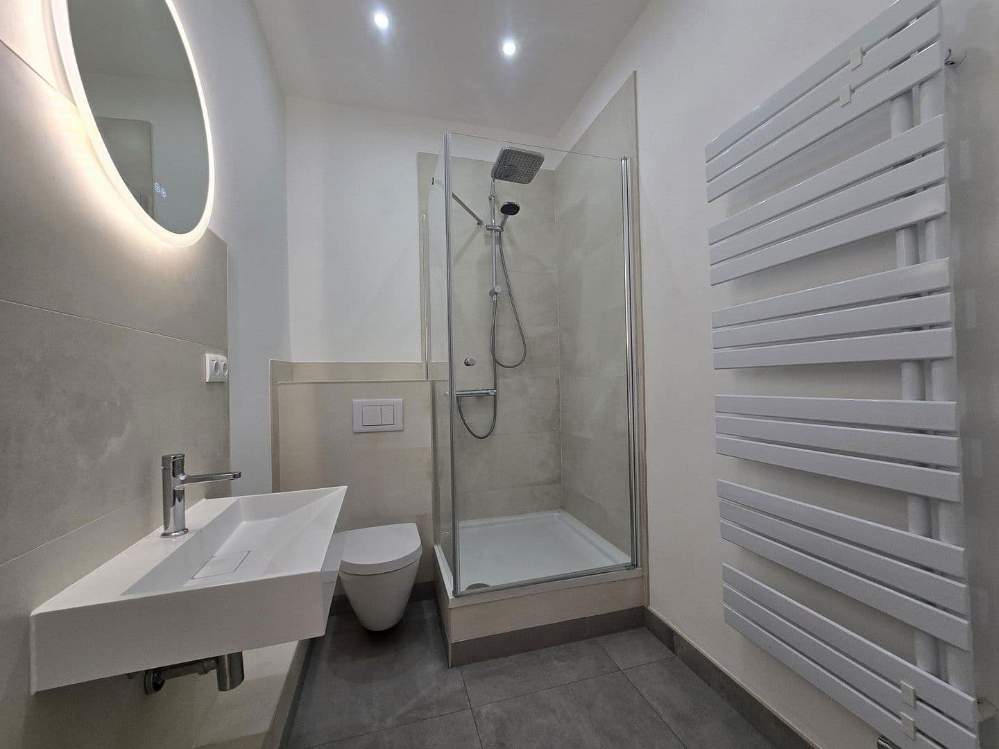 Pronájem bytu 2+1 52 m², Ernst-Barlach-Str. 16, Schönberg, Mecklenburg-Vorpommern Pronájem bytu 2+1 52 m², Ernst-Barlach-Str. 16, Schönberg, Mecklenburg-Vorpommern