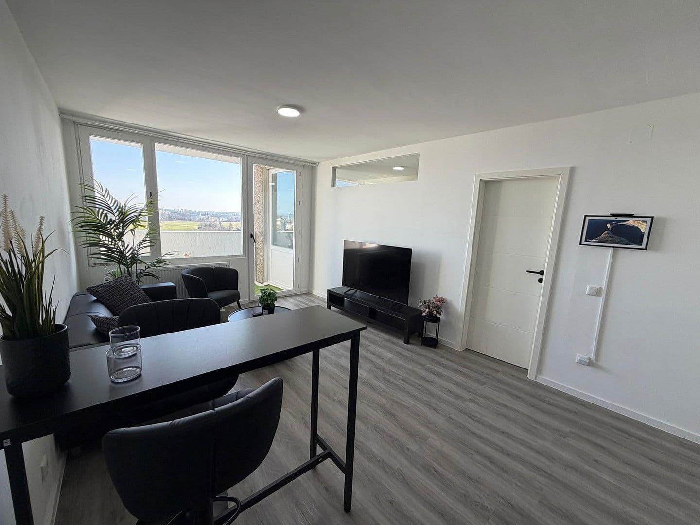 Pronájem bytu 2+1 55 m², St. Johann 6, Erlangen, Bavorsko Pronájem bytu 2+1 55 m², St. Johann 6, Erlangen, Bavorsko