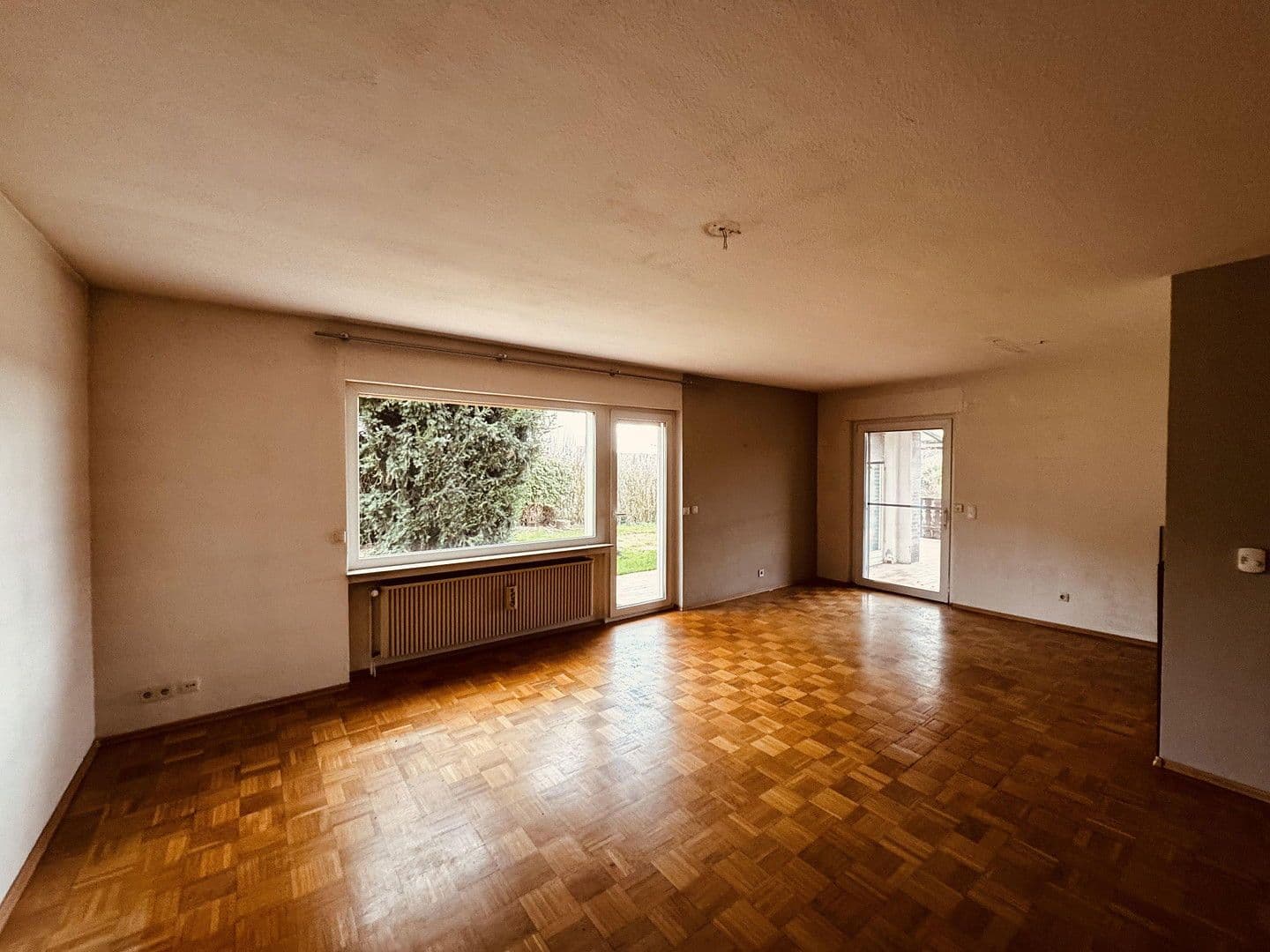 Prodej domu 178 m², pozemek 796 m², Büdingen, Hessen Prodej domu 178 m², pozemek 796 m², Büdingen, Hessen