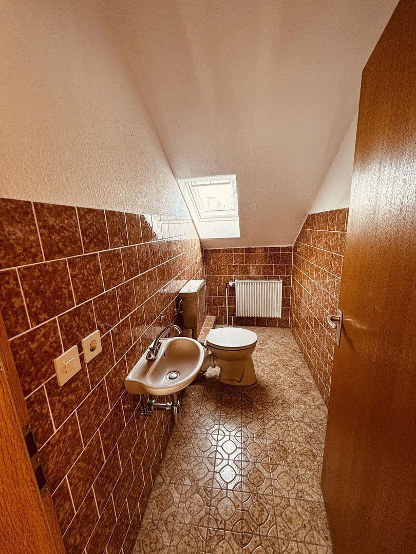 Prodej domu 178 m², pozemek 796 m², Büdingen, Hessen Prodej domu 178 m², pozemek 796 m², Büdingen, Hessen