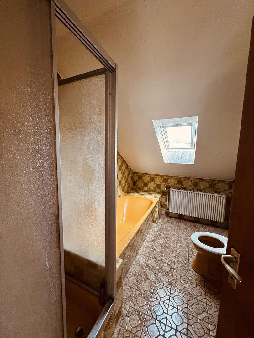 Prodej domu 178 m², pozemek 796 m², Büdingen, Hessen Prodej domu 178 m², pozemek 796 m², Büdingen, Hessen