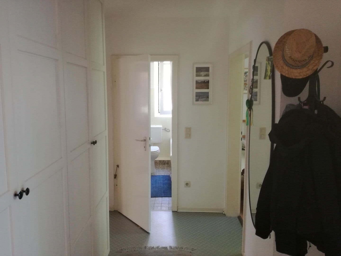 Prodej bytu 3+1 74 m², Düsseldorf, Severní Porýní-Vestfálsko Prodej bytu 3+1 74 m², Düsseldorf, Severní Porýní-Vestfálsko