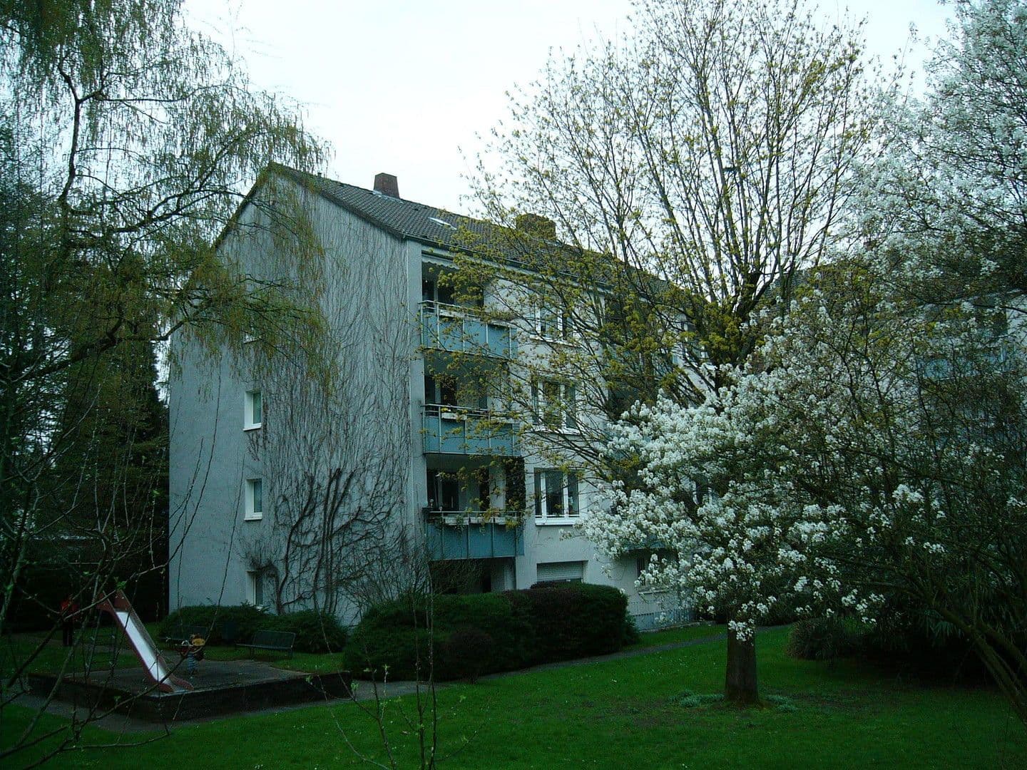 Prodej bytu 3+1 74 m², Düsseldorf, Severní Porýní-Vestfálsko Prodej bytu 3+1 74 m², Düsseldorf, Severní Porýní-Vestfálsko