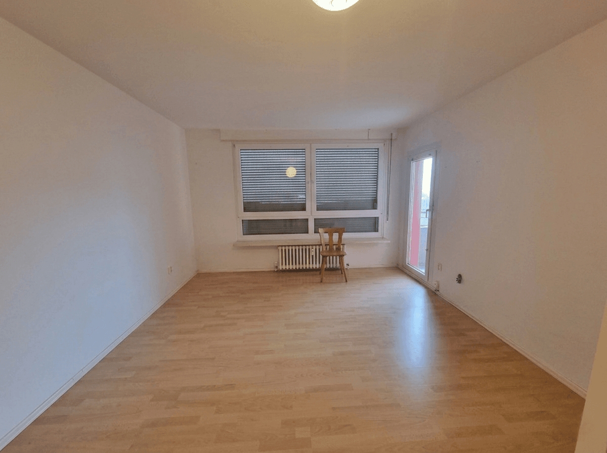 Prodej bytu 4+1 88 m², Bartningstr. 10, Darmstadt-Kranichstein, Hessen Prodej bytu 4+1 88 m², Bartningstr. 10, Darmstadt-Kranichstein, Hessen