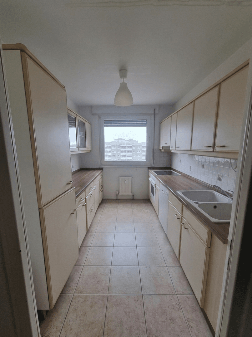 Prodej bytu 4+1 88 m², Bartningstr. 10, Darmstadt-Kranichstein, Hessen Prodej bytu 4+1 88 m², Bartningstr. 10, Darmstadt-Kranichstein, Hessen