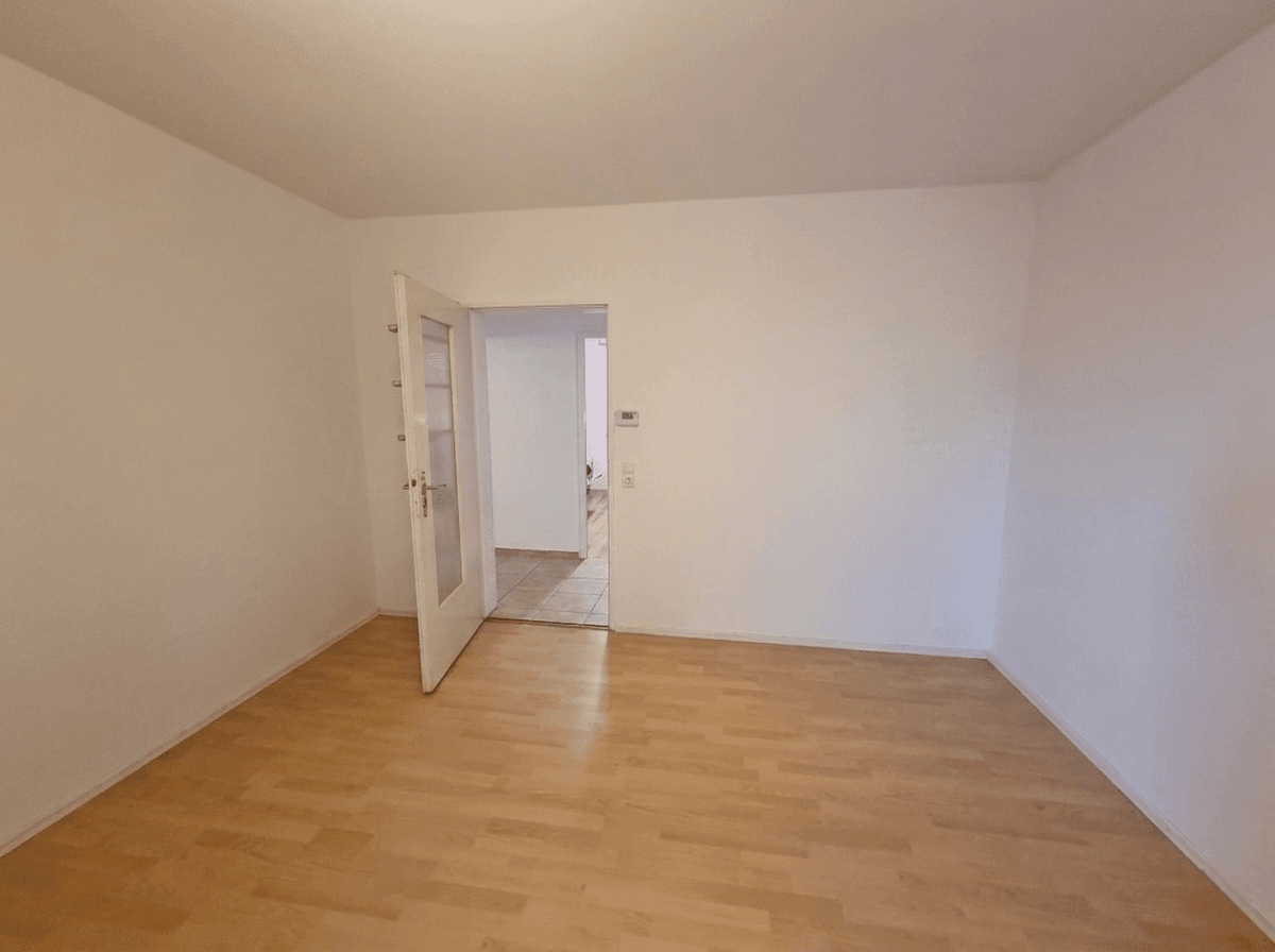 Prodej bytu 4+1 88 m², Bartningstr. 10, Darmstadt-Kranichstein, Hessen Prodej bytu 4+1 88 m², Bartningstr. 10, Darmstadt-Kranichstein, Hessen