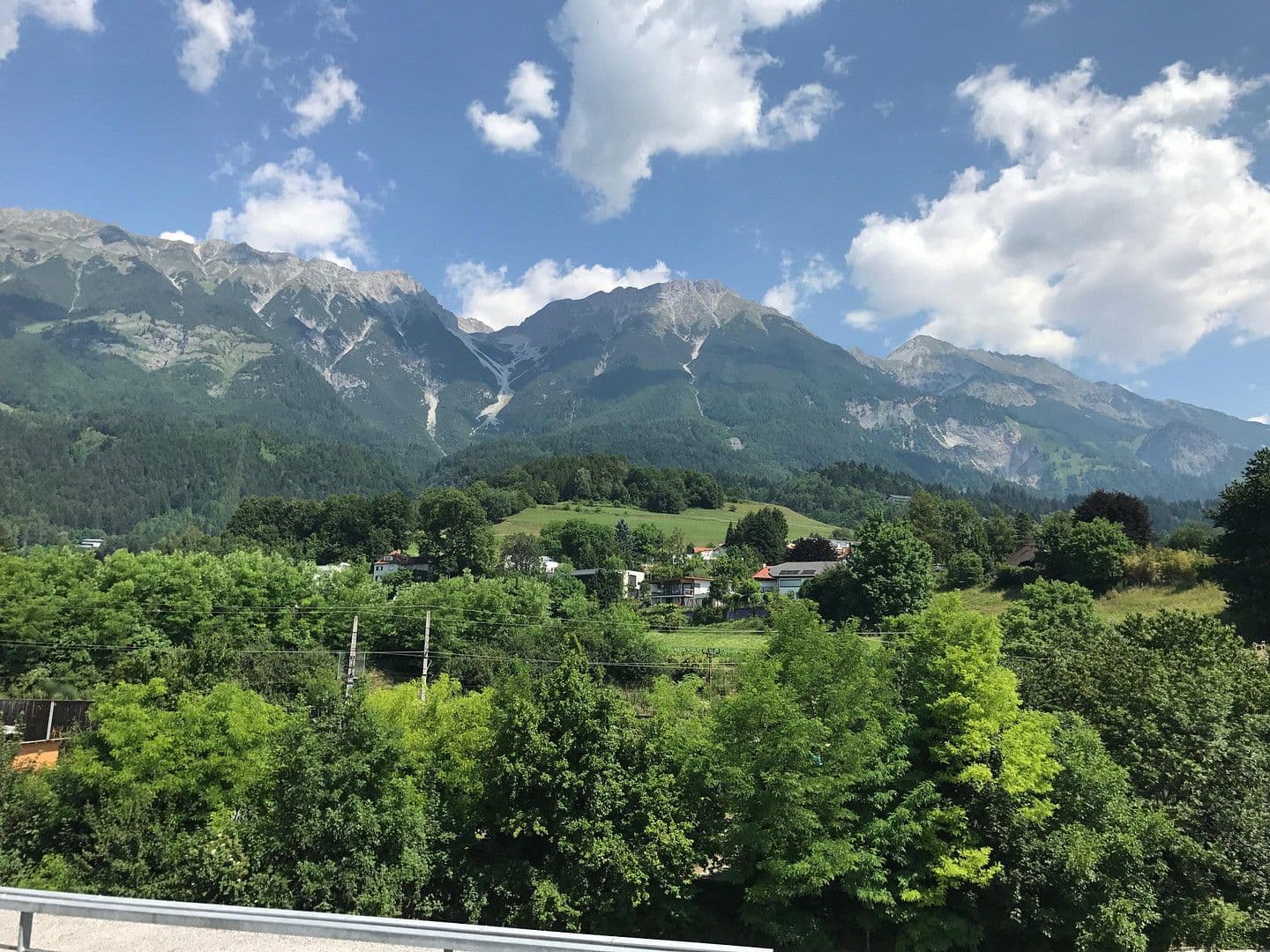 Pronájem bytu 2+kk 50 m², Haller Straße 77, Innsbruck, Tyrolsko Pronájem bytu 2+kk 50 m², Haller Straße 77, Innsbruck, Tyrolsko