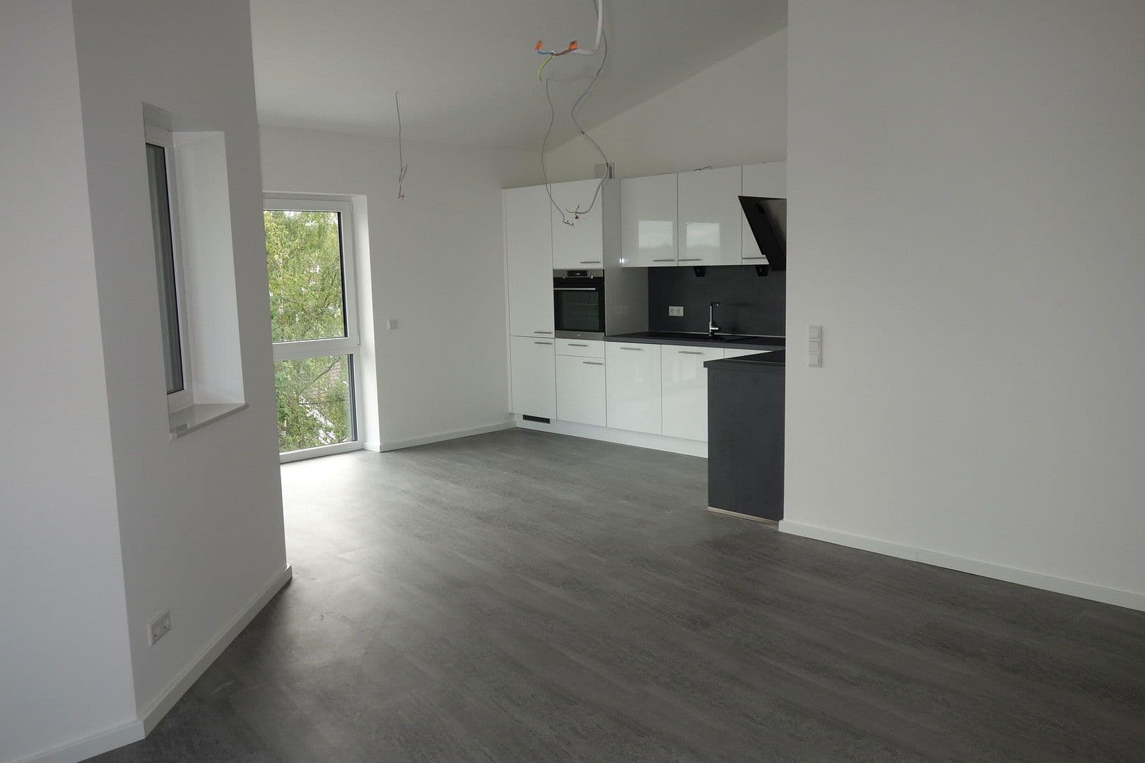 Pronájem bytu 2+1 68 m², Ginsterweg 2, Neuenrade, Severní Porýní-Vestfálsko Pronájem bytu 2+1 68 m², Ginsterweg 2, Neuenrade, Severní Porýní-Vestfálsko