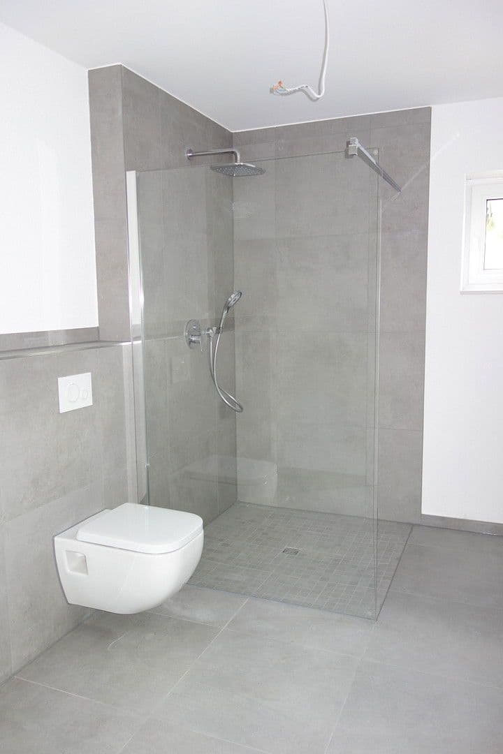 Pronájem bytu 2+1 68 m², Ginsterweg 2, Neuenrade, Severní Porýní-Vestfálsko Pronájem bytu 2+1 68 m², Ginsterweg 2, Neuenrade, Severní Porýní-Vestfálsko