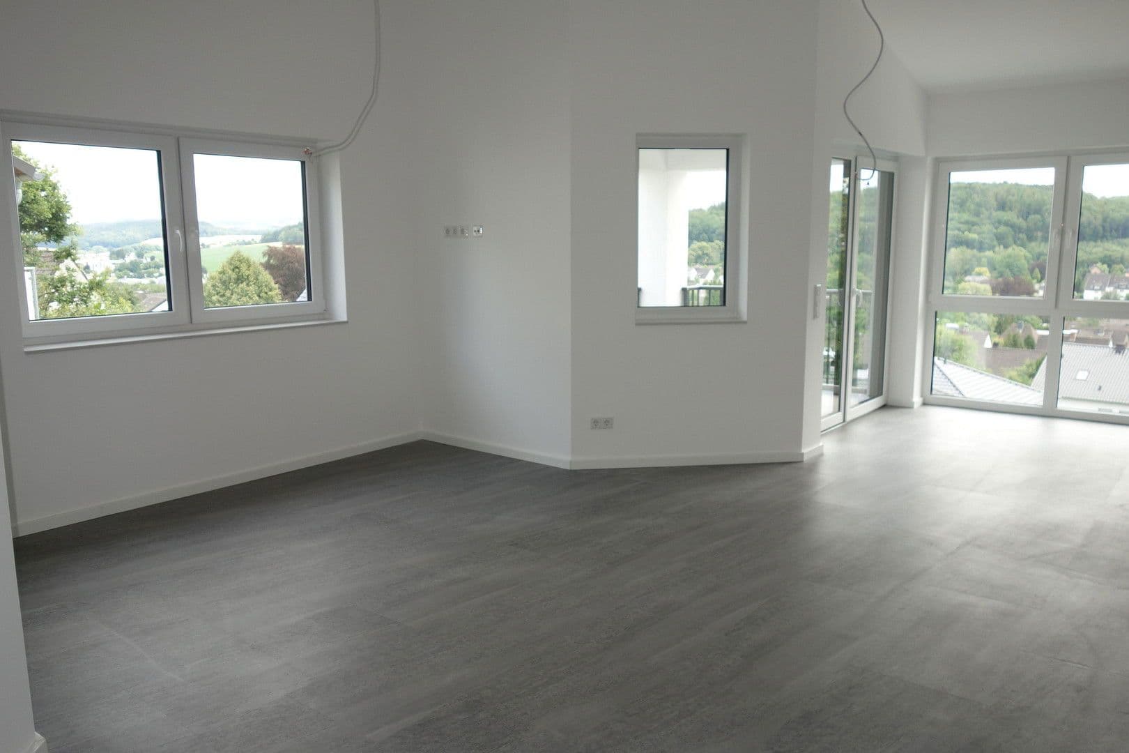 Pronájem bytu 2+1 68 m², Ginsterweg 2, Neuenrade, Severní Porýní-Vestfálsko Pronájem bytu 2+1 68 m², Ginsterweg 2, Neuenrade, Severní Porýní-Vestfálsko