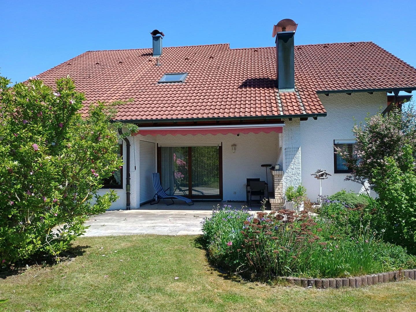 Prodej domu 255 m², pozemek 894 m², Hüttlingen, Bádensko-Württembersko Prodej domu 255 m², pozemek 894 m², Hüttlingen, Bádensko-Württembersko