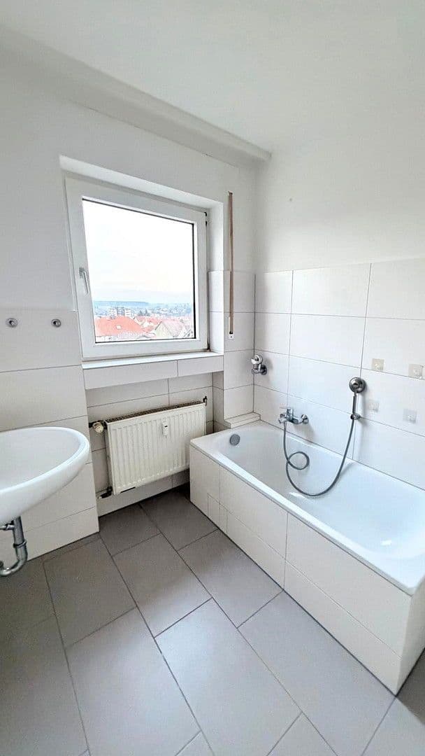 Pronájem bytu 3+1 81 m², Neu-Anspach, Hessen Pronájem bytu 3+1 81 m², Neu-Anspach, Hessen