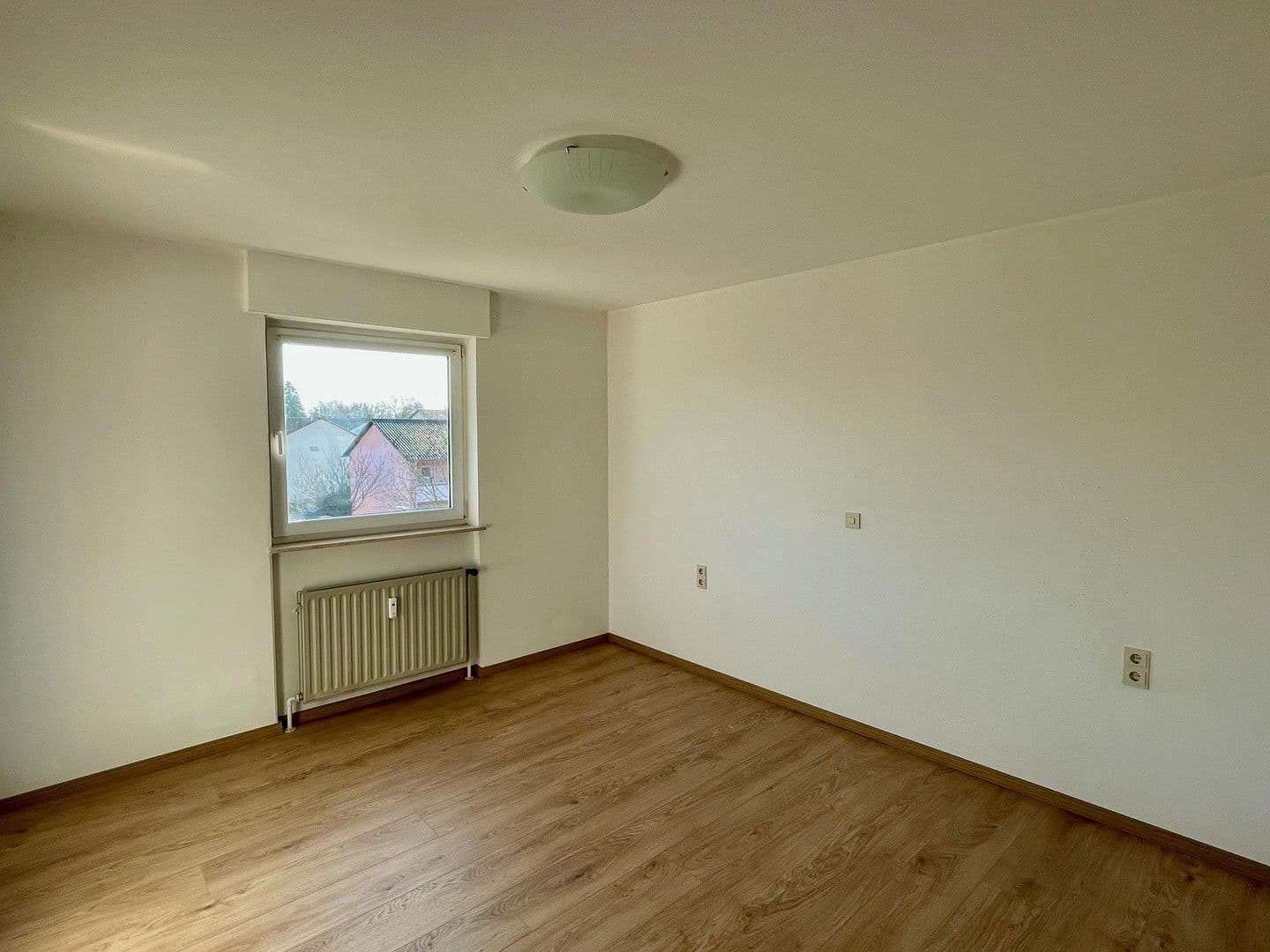 Pronájem bytu 3+kk 88 m², Konrad-Adenauer-Straße 11, Mosbach, Bádensko-Württembersko Pronájem bytu 3+kk 88 m², Konrad-Adenauer-Straße 11, Mosbach, Bádensko-Württembersko