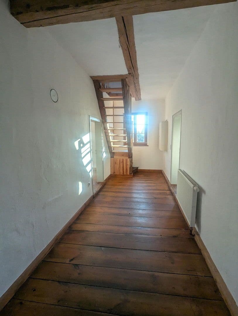 Pronájem bytu 5+1 150 m², Hemhofen, Bavorsko Pronájem bytu 5+1 150 m², Hemhofen, Bavorsko