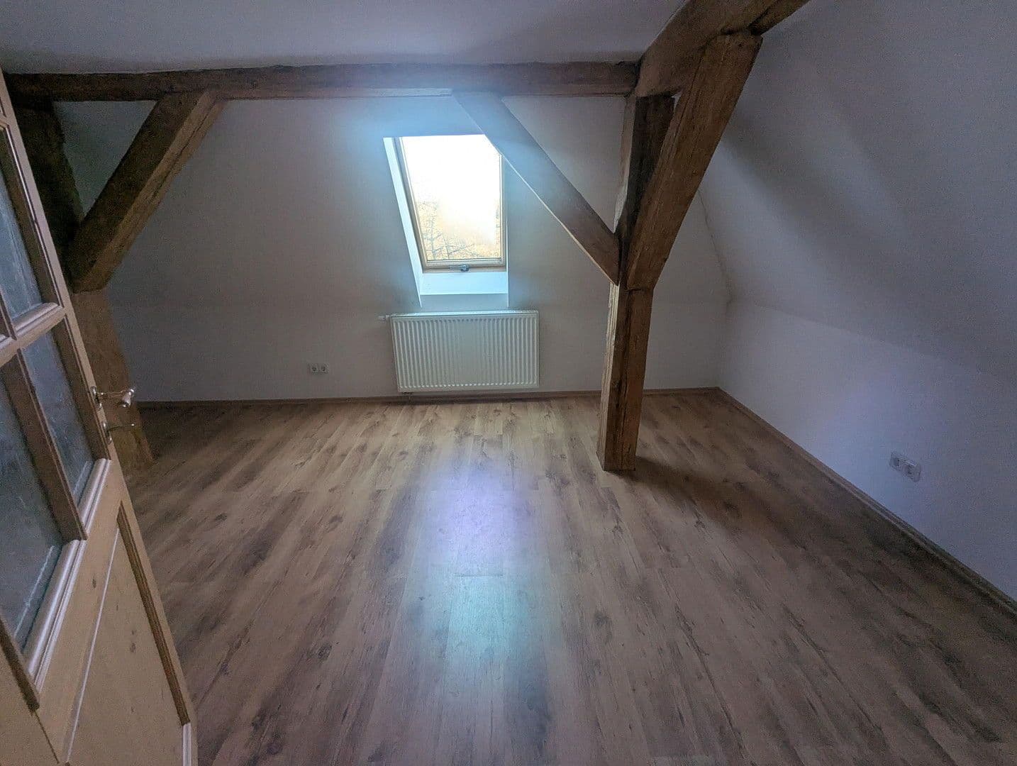 Pronájem bytu 5+1 150 m², Hemhofen, Bavorsko Pronájem bytu 5+1 150 m², Hemhofen, Bavorsko