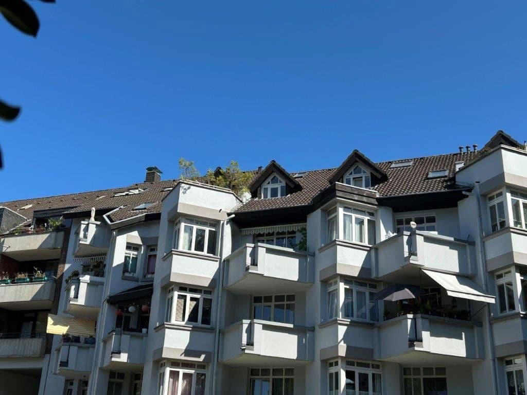 Prodej bytu 3+1 82 m², Urdenbacher Dorfstrasse 34, Düsseldorf-Urdenbach, Severní Porýní-Vestfálsko Prodej bytu 3+1 82 m², Urdenbacher Dorfstrasse 34, Düsseldorf-Urdenbach, Severní Porýní-Vestfálsko