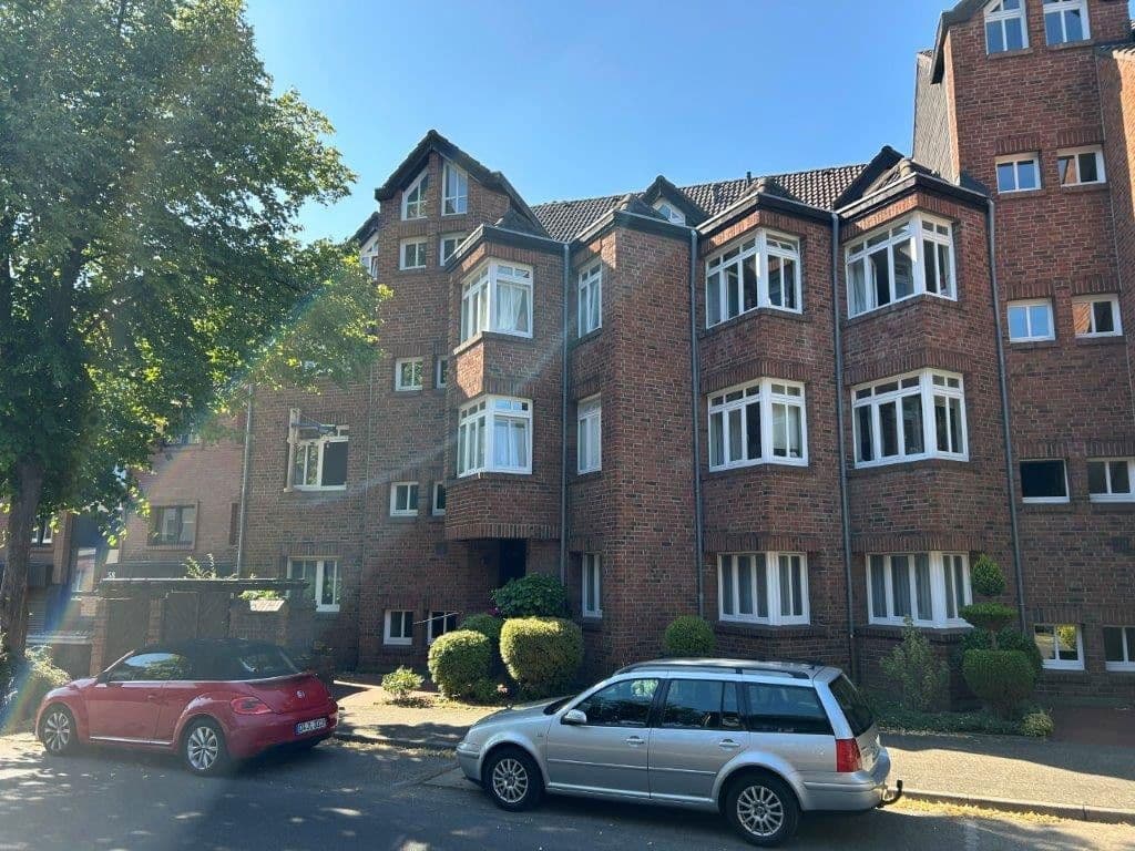 Prodej bytu 3+1 82 m², Urdenbacher Dorfstrasse 34, Düsseldorf-Urdenbach, Severní Porýní-Vestfálsko Prodej bytu 3+1 82 m², Urdenbacher Dorfstrasse 34, Düsseldorf-Urdenbach, Severní Porýní-Vestfálsko