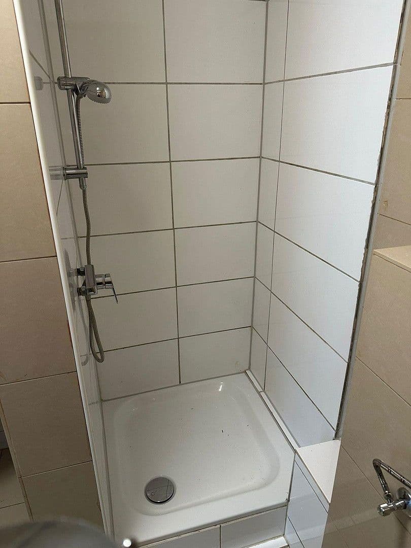 Pronájem bytu 1+1 38 m², Bochum, Severní Porýní-Vestfálsko Pronájem bytu 1+1 38 m², Bochum, Severní Porýní-Vestfálsko