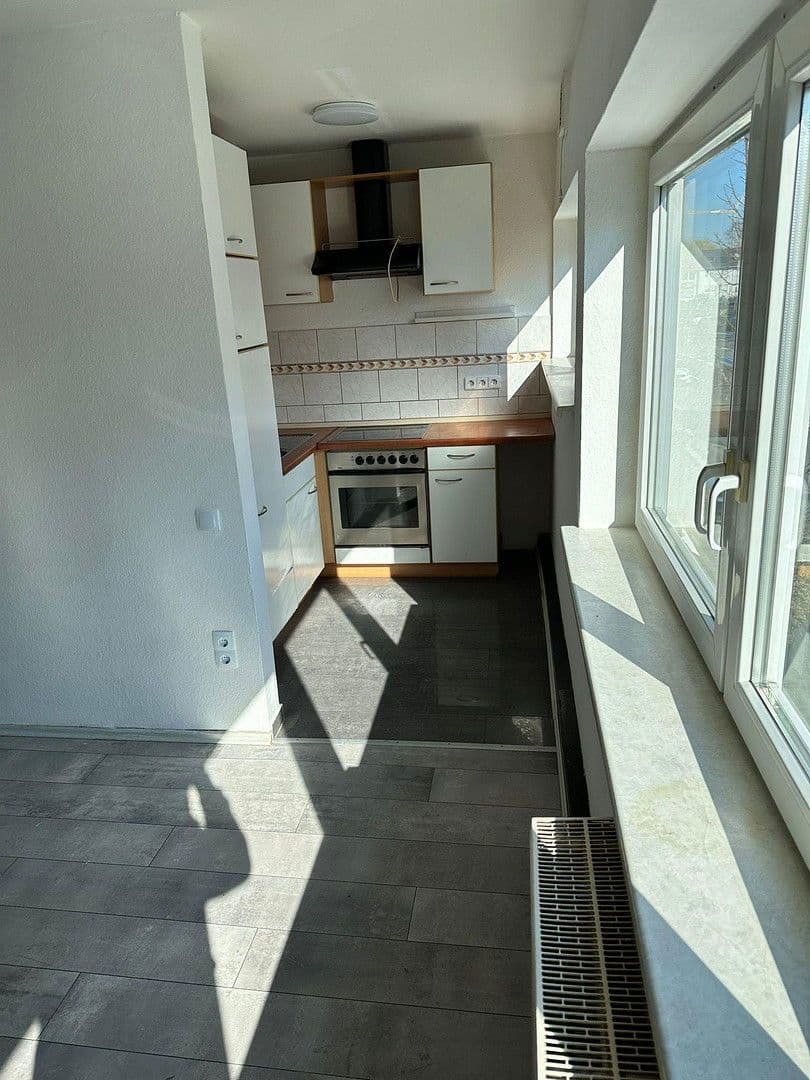 Pronájem bytu 1+1 38 m², Bochum, Severní Porýní-Vestfálsko Pronájem bytu 1+1 38 m², Bochum, Severní Porýní-Vestfálsko