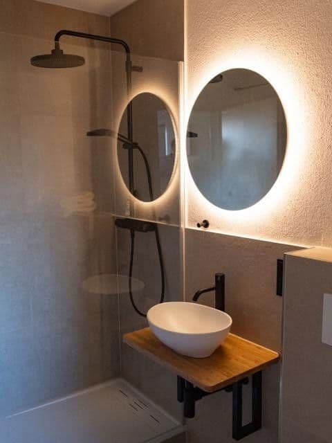 Prodej nebytového prostoru 4.164 m², Maria Eck Str. 61, Siegsdorf, Bavorsko Prodej nebytového prostoru 4.164 m², Maria Eck Str. 61, Siegsdorf, Bavorsko