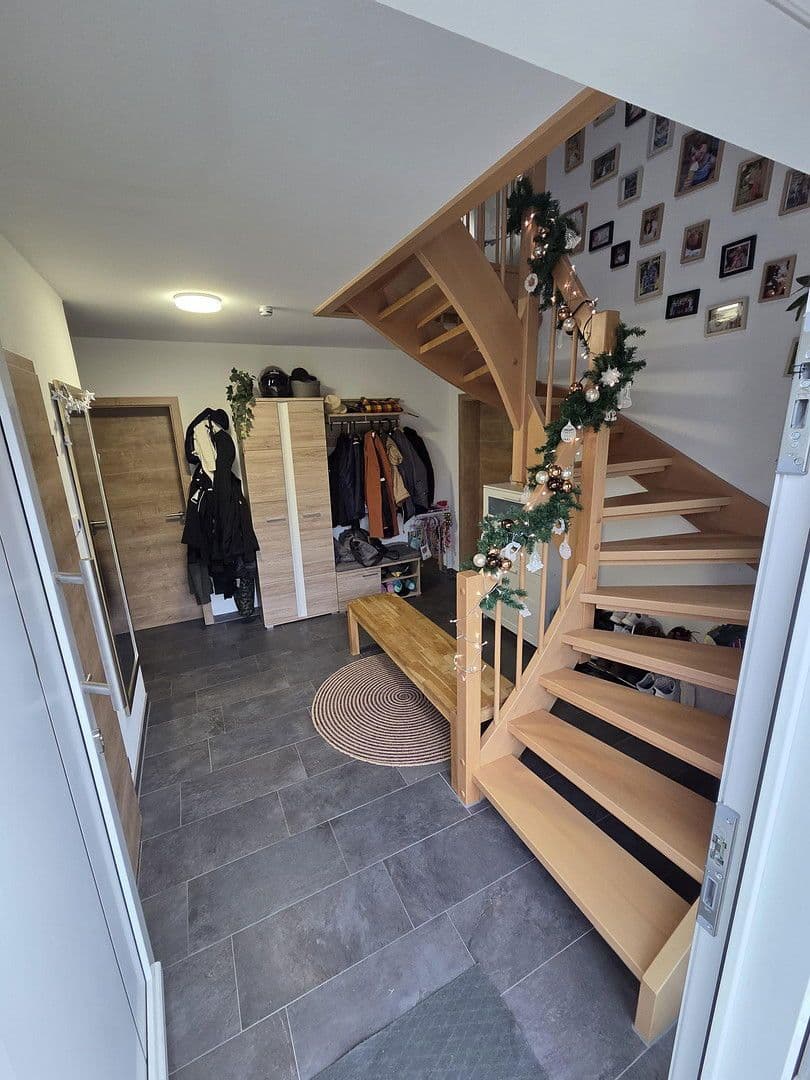 Prodej domu 180 m², pozemek 537 m², Wertheim, Bádensko-Württembersko Prodej domu 180 m², pozemek 537 m², Wertheim, Bádensko-Württembersko