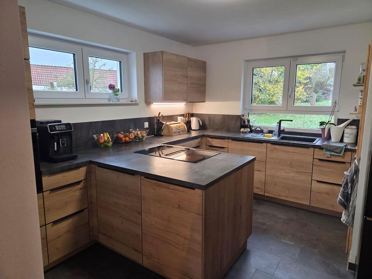 Prodej domu 180 m², pozemek 537 m², Wertheim, Bádensko-Württembersko Prodej domu 180 m², pozemek 537 m², Wertheim, Bádensko-Württembersko